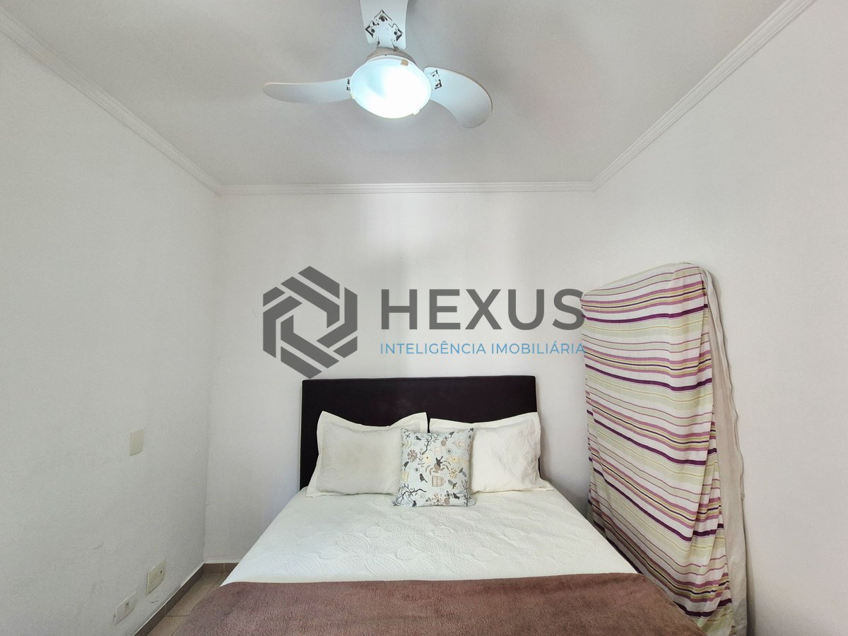 Foto 19 de Apartamento reformado com varanda e lazer na Praia das Pitangueiras, Guaruja