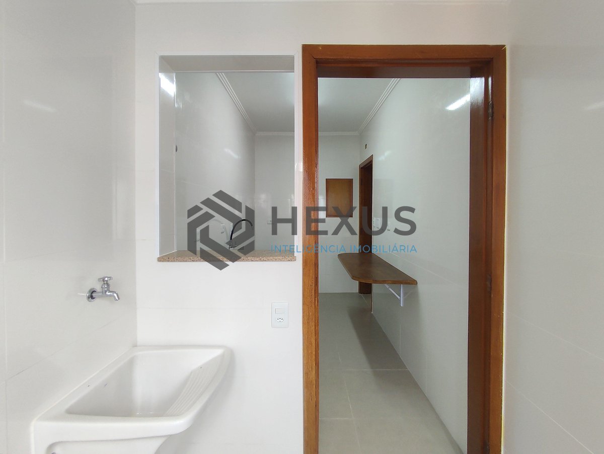 Foto 17 de Apartamento com varanda e lazer na Praia das Asturias, Guaruja