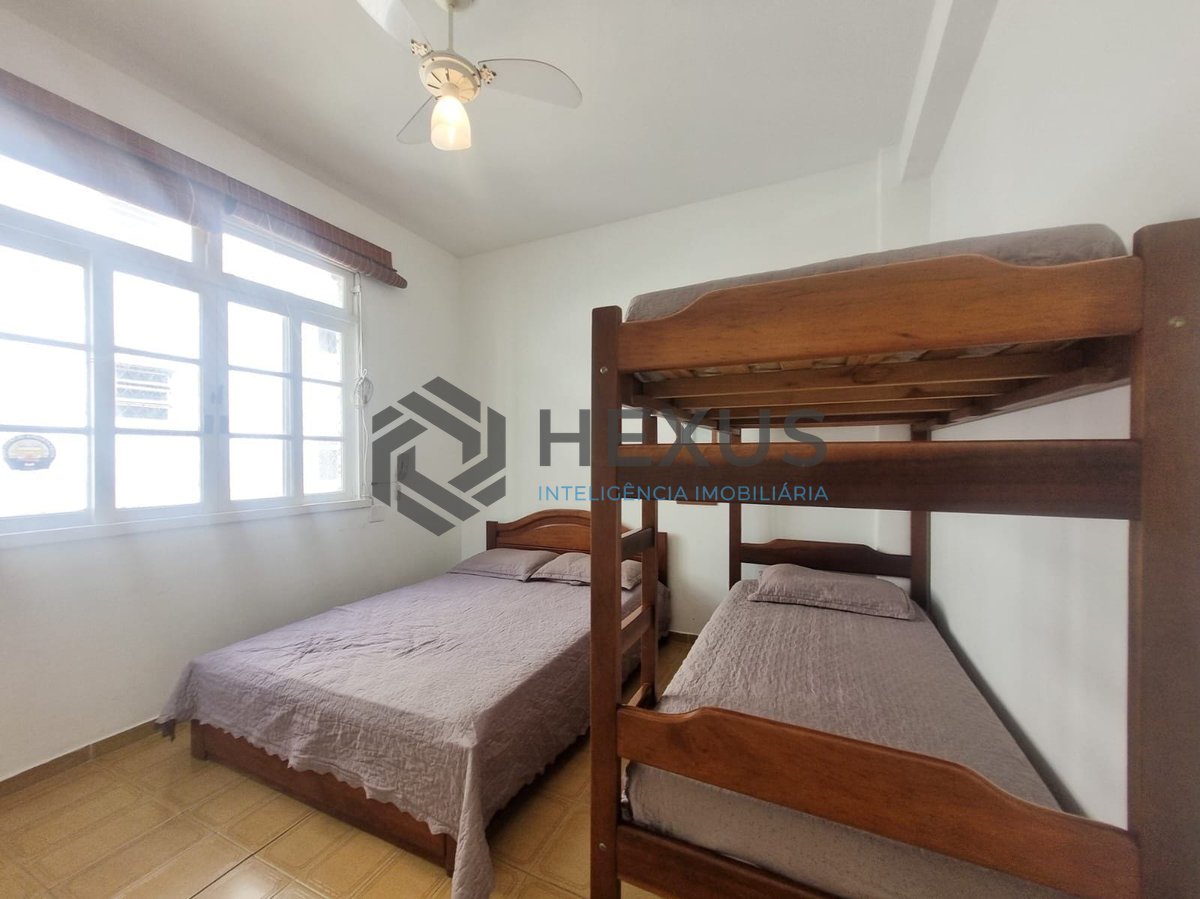 Foto 11 de Apartamento reformado e mobiliado a uma quadra da Praia das Pitangueiras, Guaruja