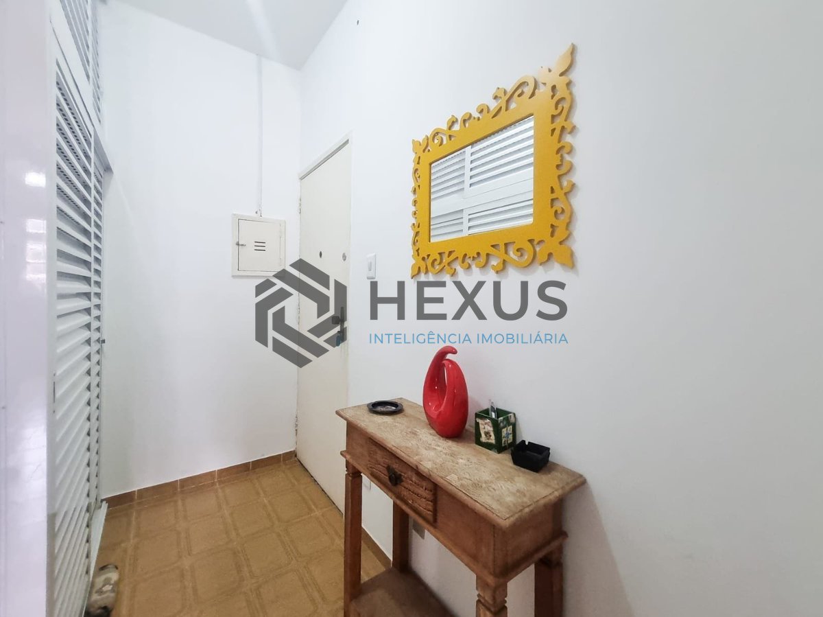 Foto 8 de Apartamento reformado e mobiliado a uma quadra da Praia das Pitangueiras, Guaruja