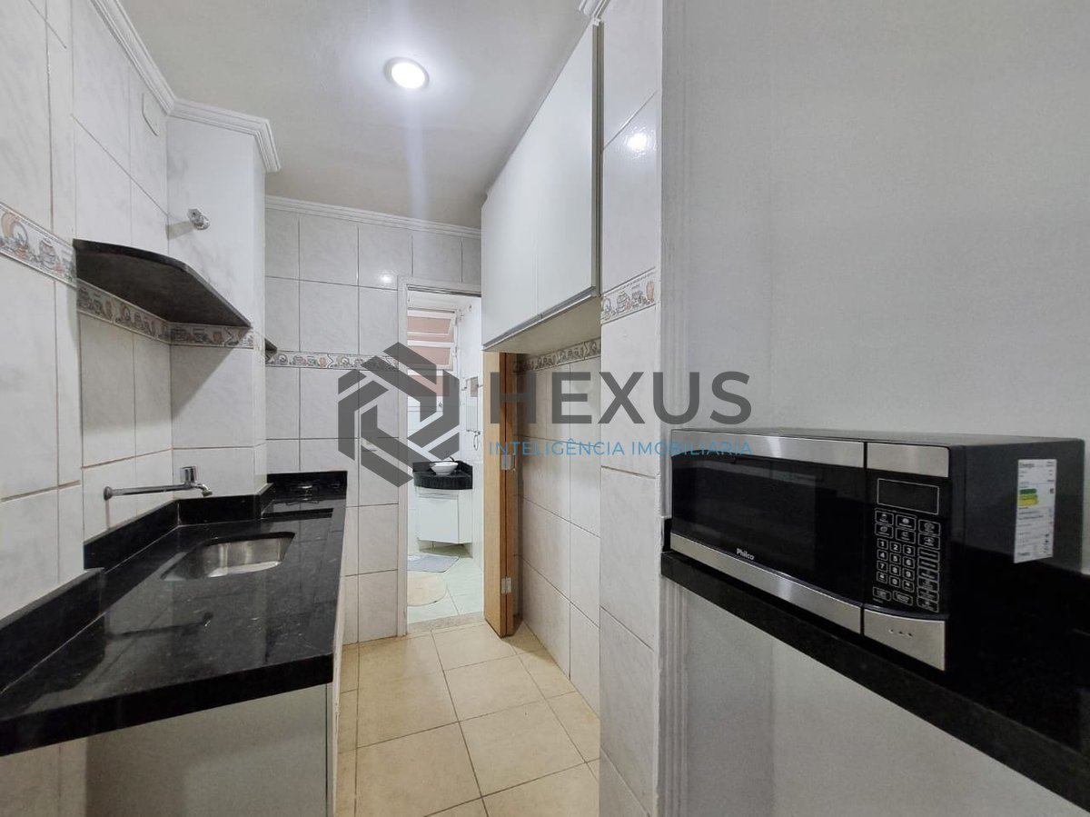 Foto 7 de Apartamento reformado e mobiliado a uma quadra da Praia das Pitangueiras, Guaruja