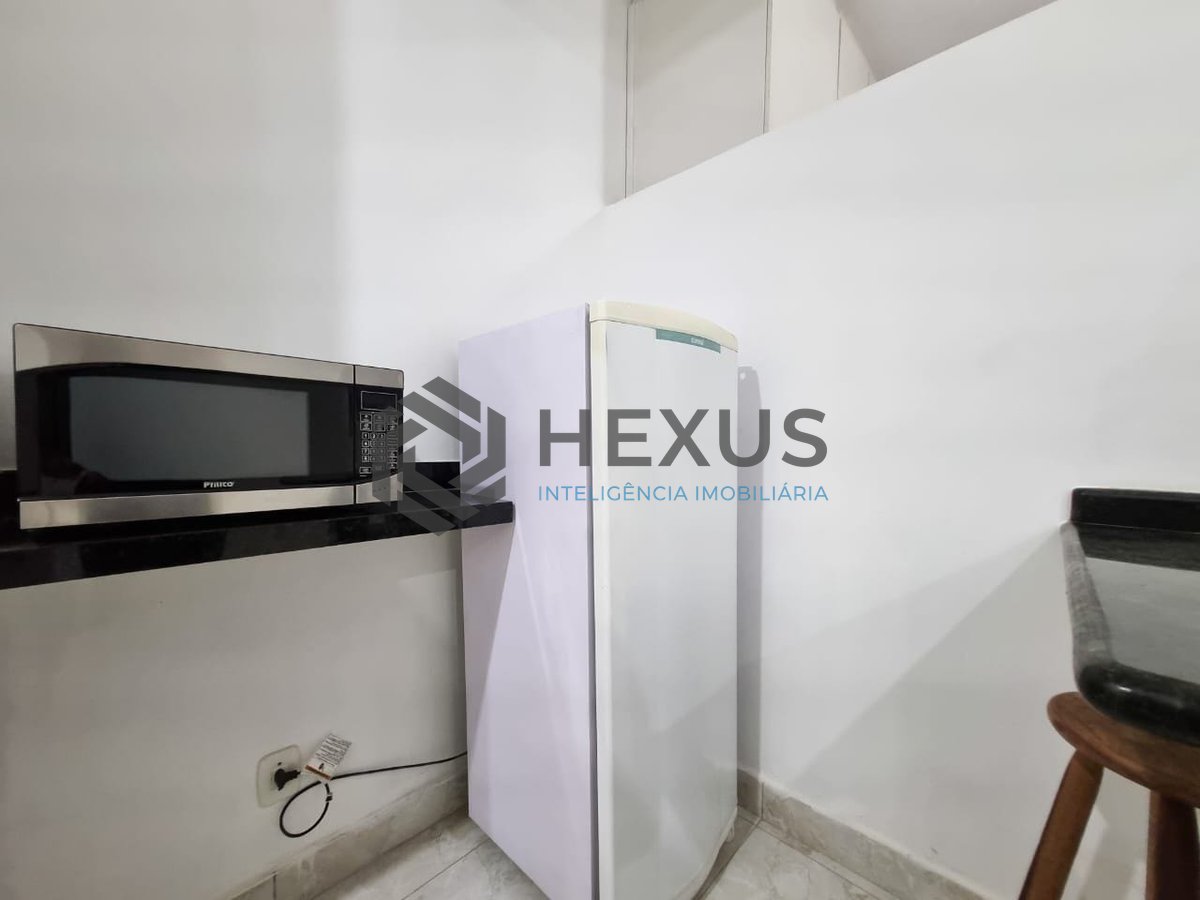 Foto 10 de Apartamento reformado e mobiliado a uma quadra da Praia das Pitangueiras, Guaruja