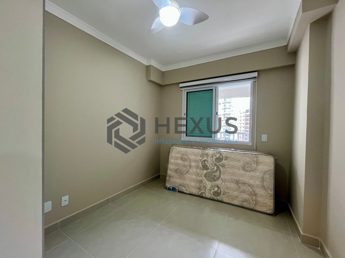 Foto 14 de Apartamento reformado com varanda gourmet e lazer a uma quadra da Praia das Asturias, Guaruja