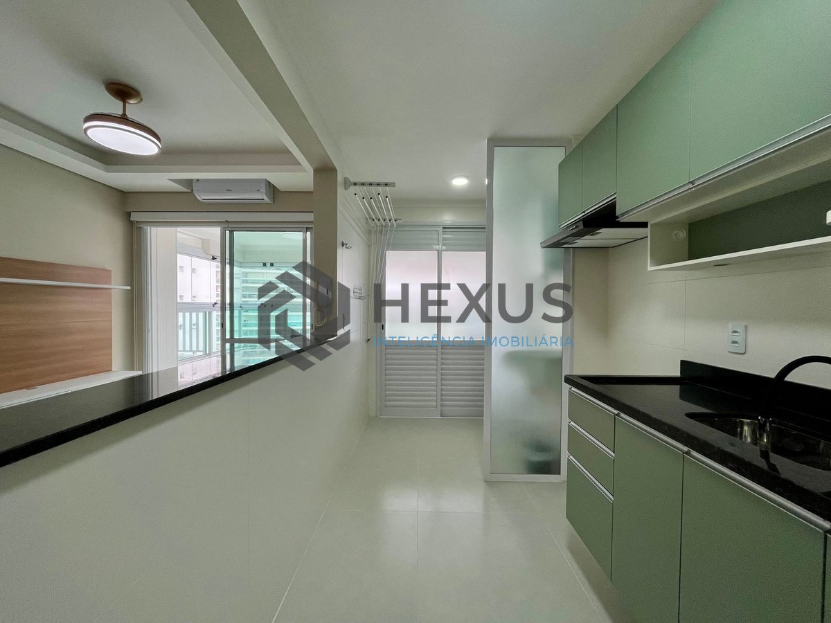 Foto 8 de Apartamento reformado com varanda gourmet e lazer a uma quadra da Praia das Asturias, Guaruja