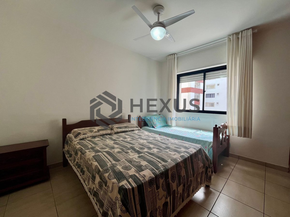 Foto 16 de Apartamento com varanda, vista mar e lazer a uma quadra da Praia das Pitangueiras, Guaruja