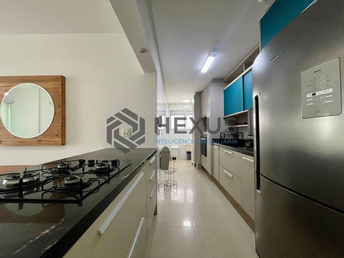 Foto 14 de Aparrtamento garden com varanda gourmet e lazer completo a uma quadra da Praia das Pitangueiras, Guaruja
