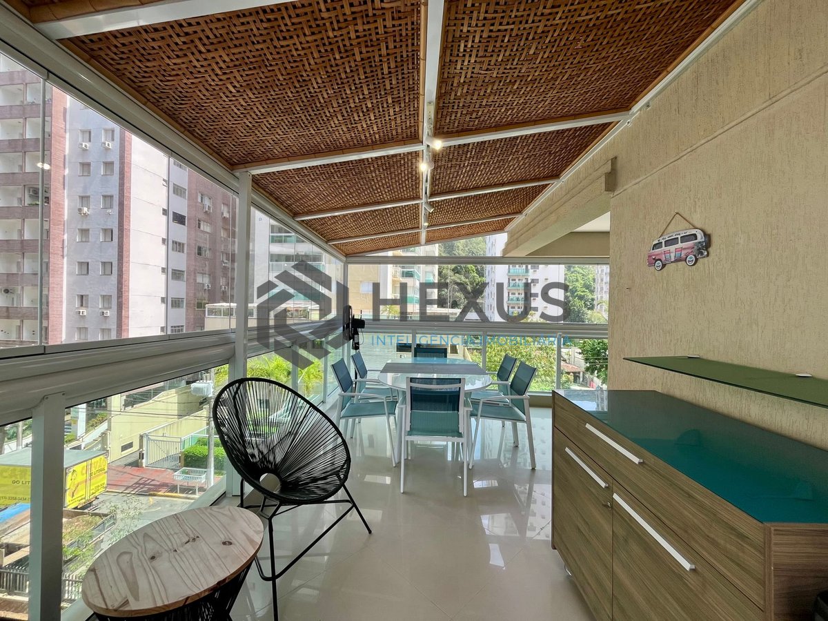 Foto 9 de Aparrtamento garden com varanda gourmet e lazer completo a uma quadra da Praia das Pitangueiras, Guaruja