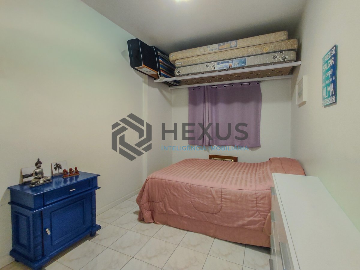 Foto 12 de Apartamento reformado com varanda a venda na praia das Asturias, Guaruja