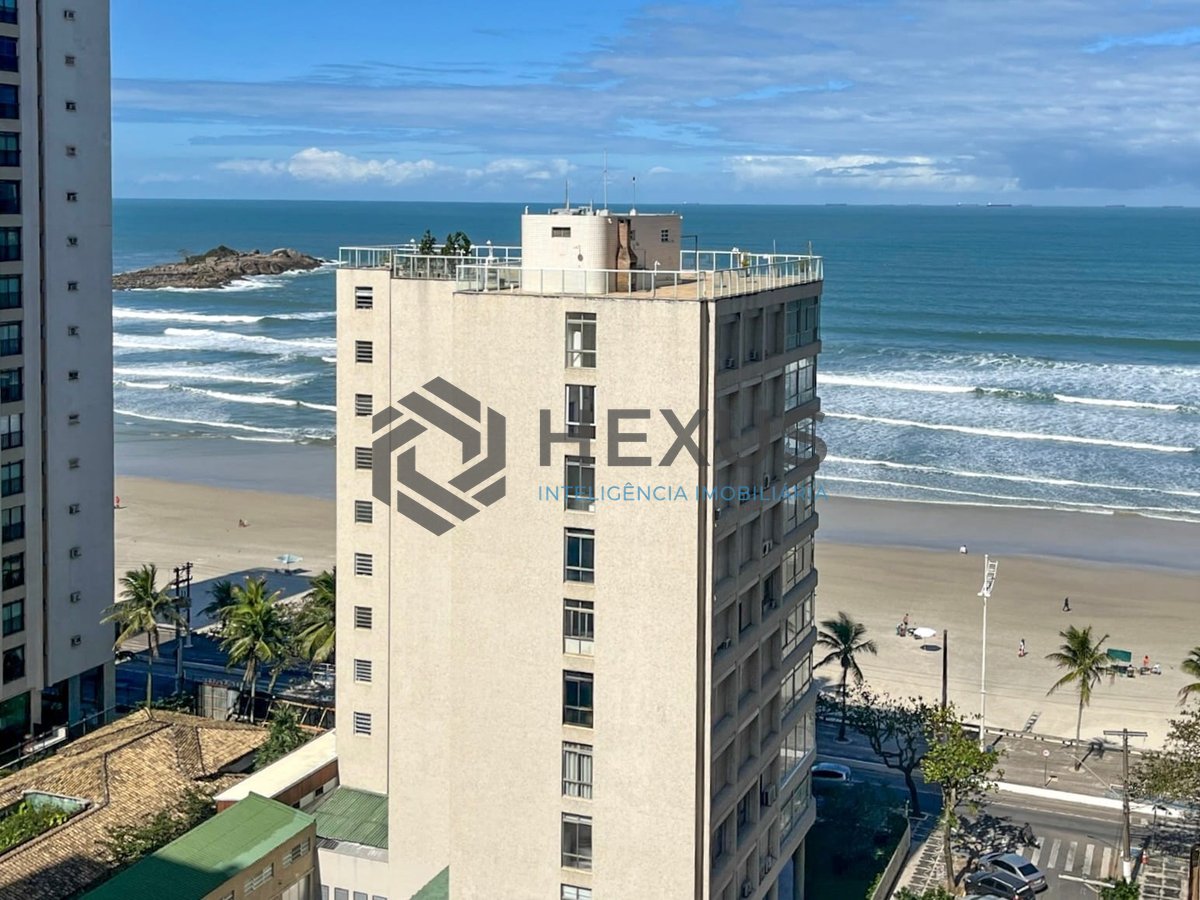 Foto 15 de Apartamento com varanda e vista mar na quadra mar da Praia das Pitangueiras, Guaruja