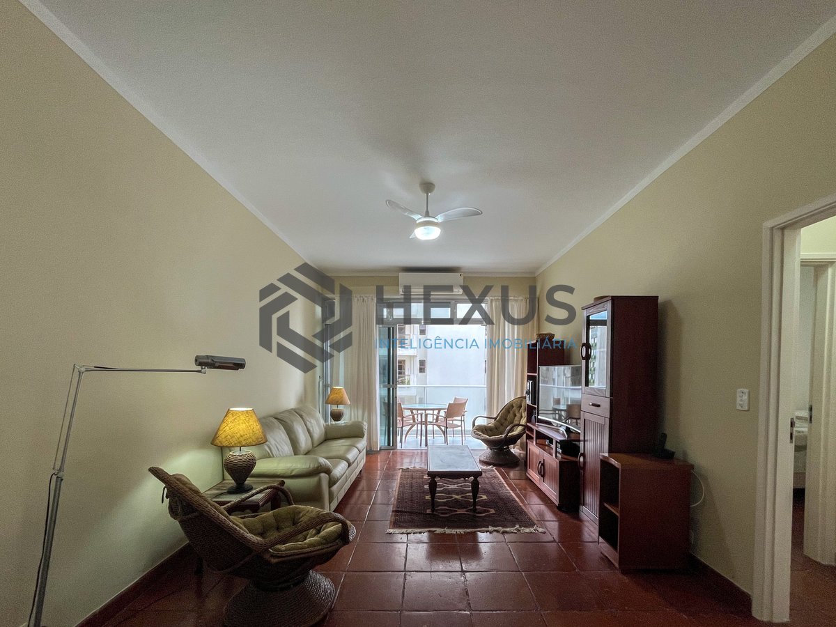 Foto 9 de Apartamento com varanda e vista mar na quadra mar da Praia das Pitangueiras, Guaruja