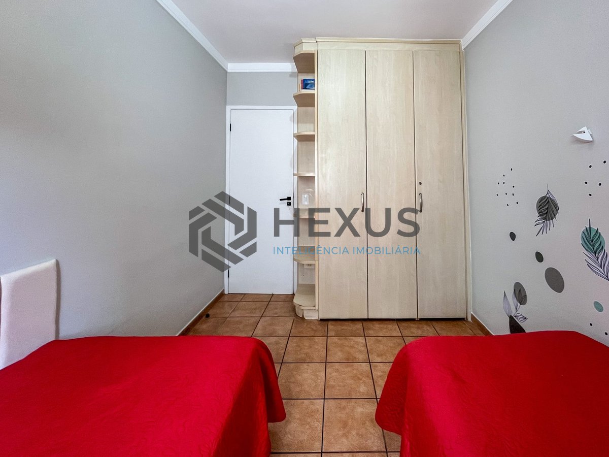 Foto 16 de Apartamento com varanda, lazer e vista mar na quadra-mar da Praia das Pitangueiras, Guaruja