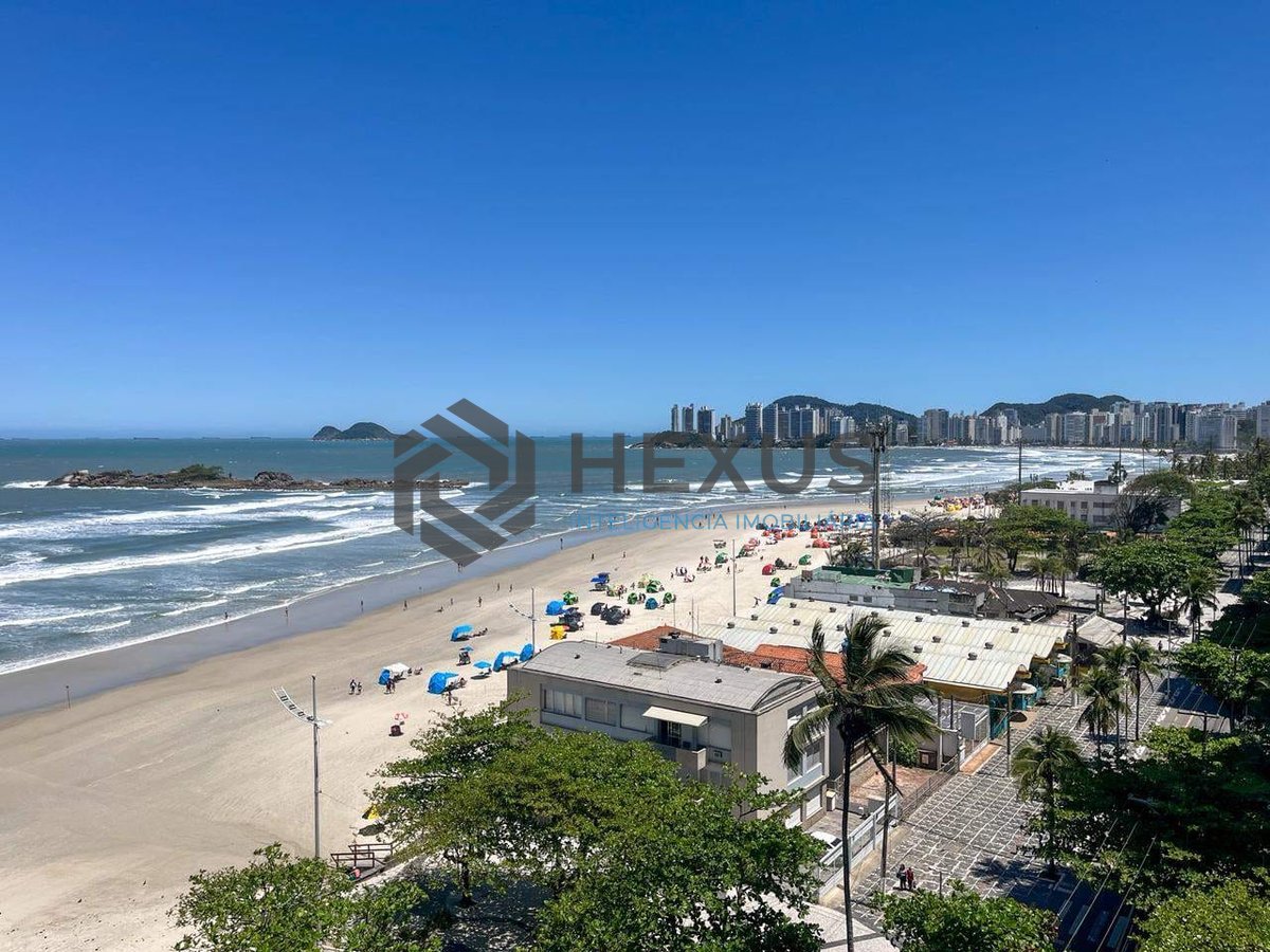Foto 14 de Apartamento frente mar reformado com varanda vista mar na Praia das Pitangueiras, Guaruja