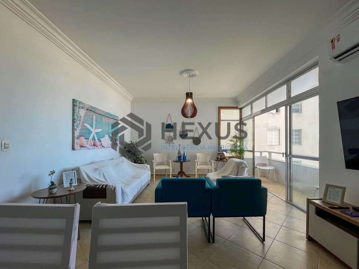 Foto 4 de Apartamento frente mar com varanda na Praia das Pitangueiras, Guaruja