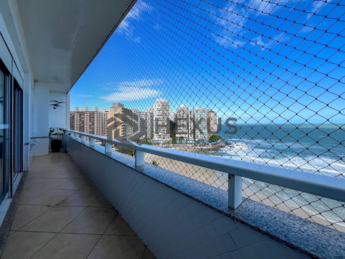 Foto 2 de Apartamento frente mar com varanda e vista mar na Praia das Pitangueiras, Guaruja