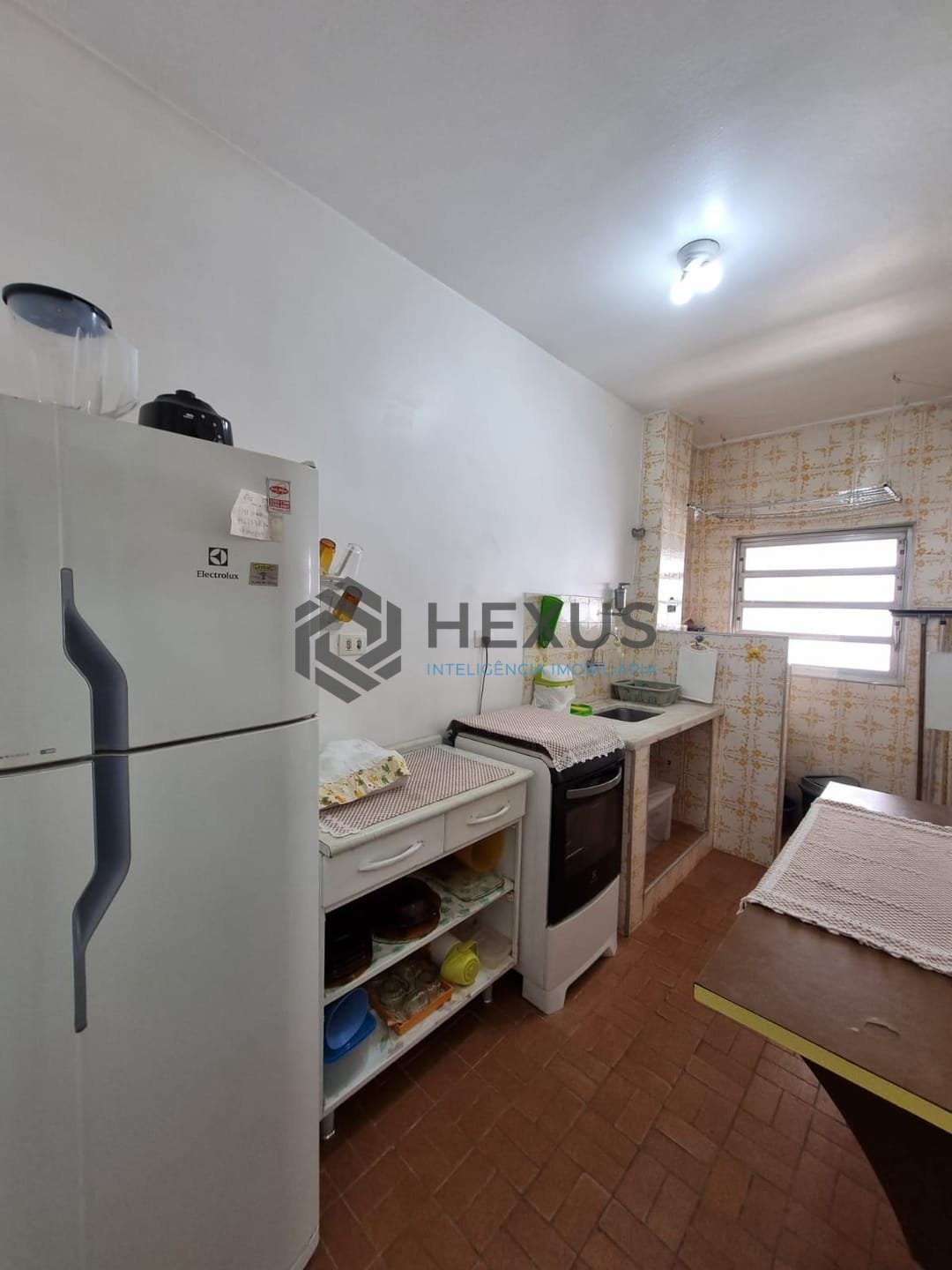 Foto 10 de Apartamento na quadra mar da Praia das Pitangueiras, Guaruja