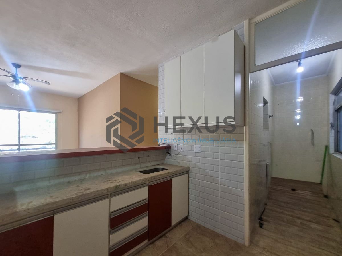 Foto 5 de Apartamento com varanda na Praia da Enseada, Guaruja