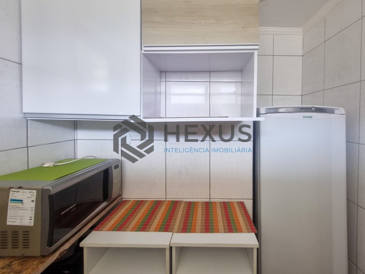 Foto 17 de Apartamento na quadra mar da Praia das Pitangueiras, Guaruja