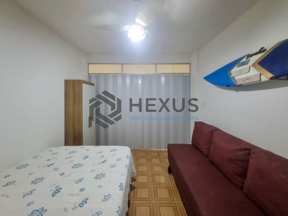 Foto 6 de Apartamento na quadra mar da Praia das Pitangueiras, Guaruja