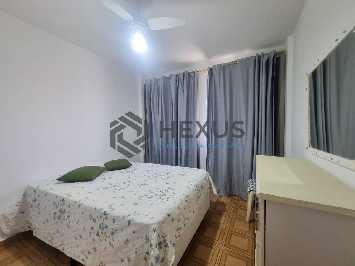 Foto 8 de Apartamento na quadra mar da Praia das Pitangueiras, Guaruja