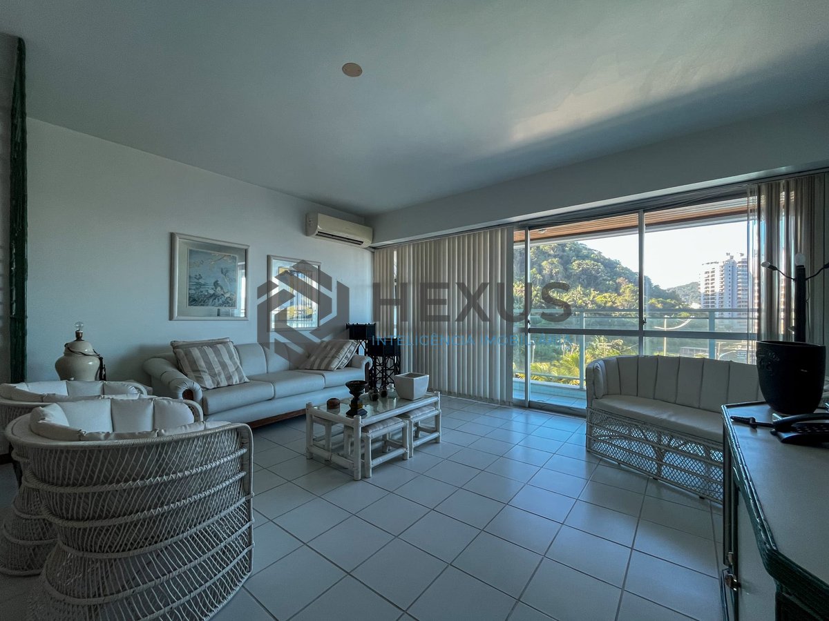 Foto 6 de Apartamento frente mar com varanda e lazer de clube, Pitangueiras, Guaruja