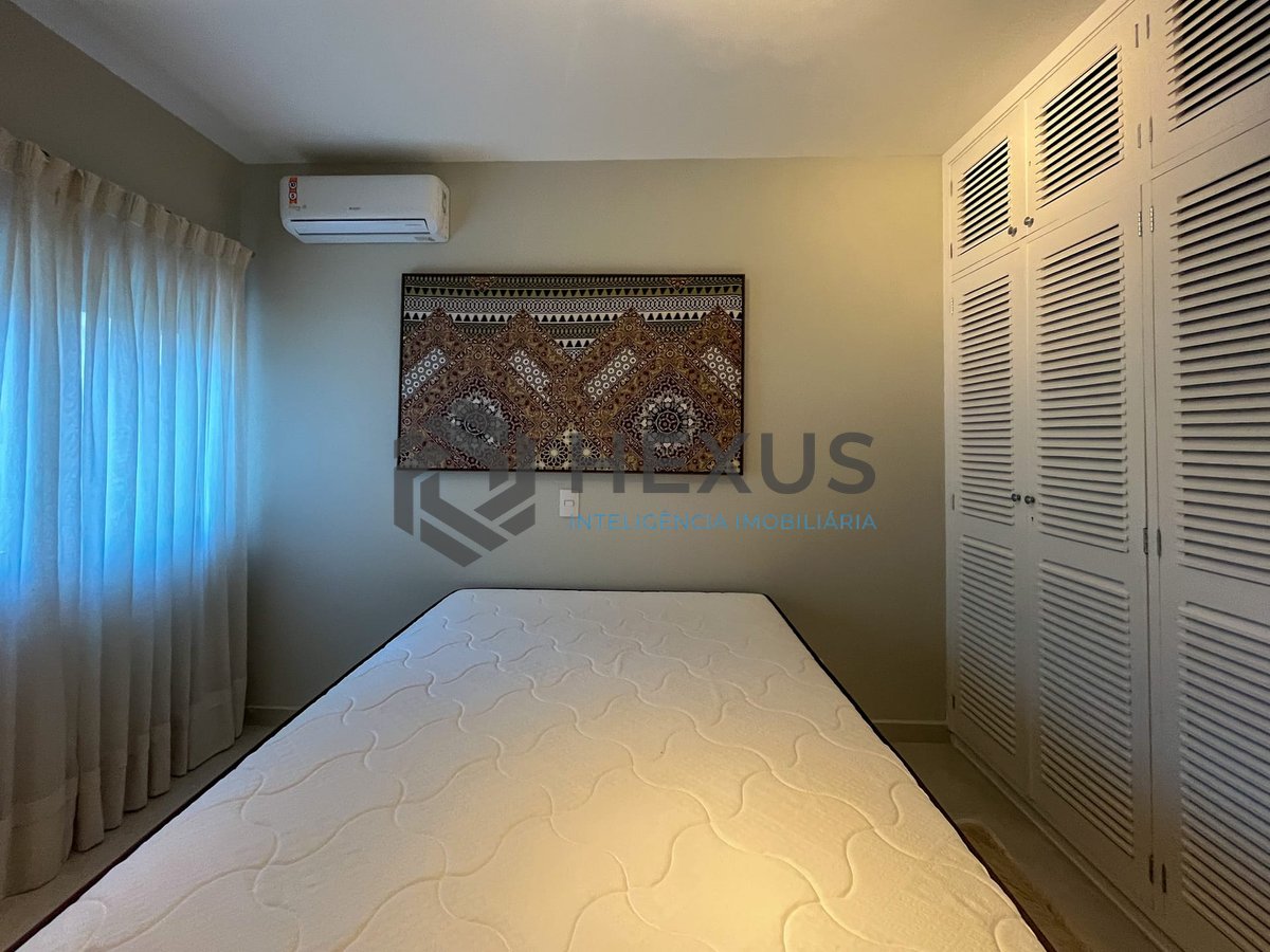 Foto 15 de Apartamento frente mar, reformado com varanda, vista mar e lazer, Pitangueiras, Guaruja
