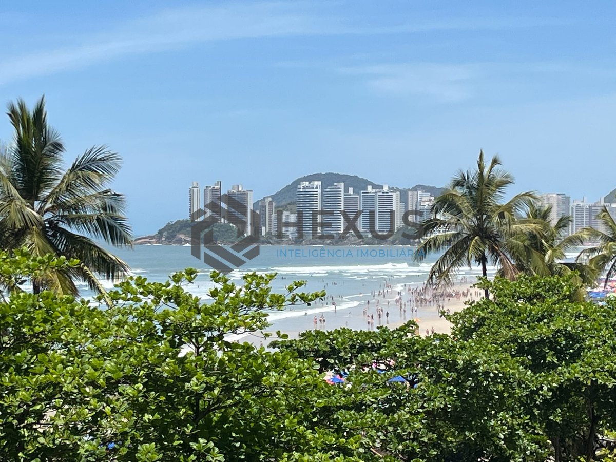 Foto 17 de Apartamento frente mar com varanda e vista mar na Praia das Pitangueiras, Guaruja