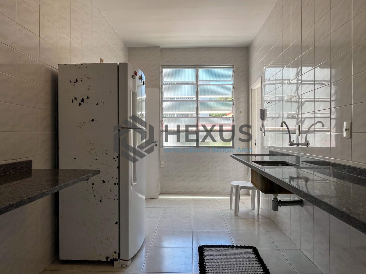 Foto 26 de Apartamento frente mar com varanda e vista mar na Praia das Pitangueiras, Guaruja