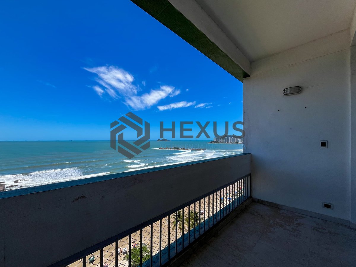 Foto 7 de Apartamento frente mar com varanda na Praia das Pitangueiras, Guaruja