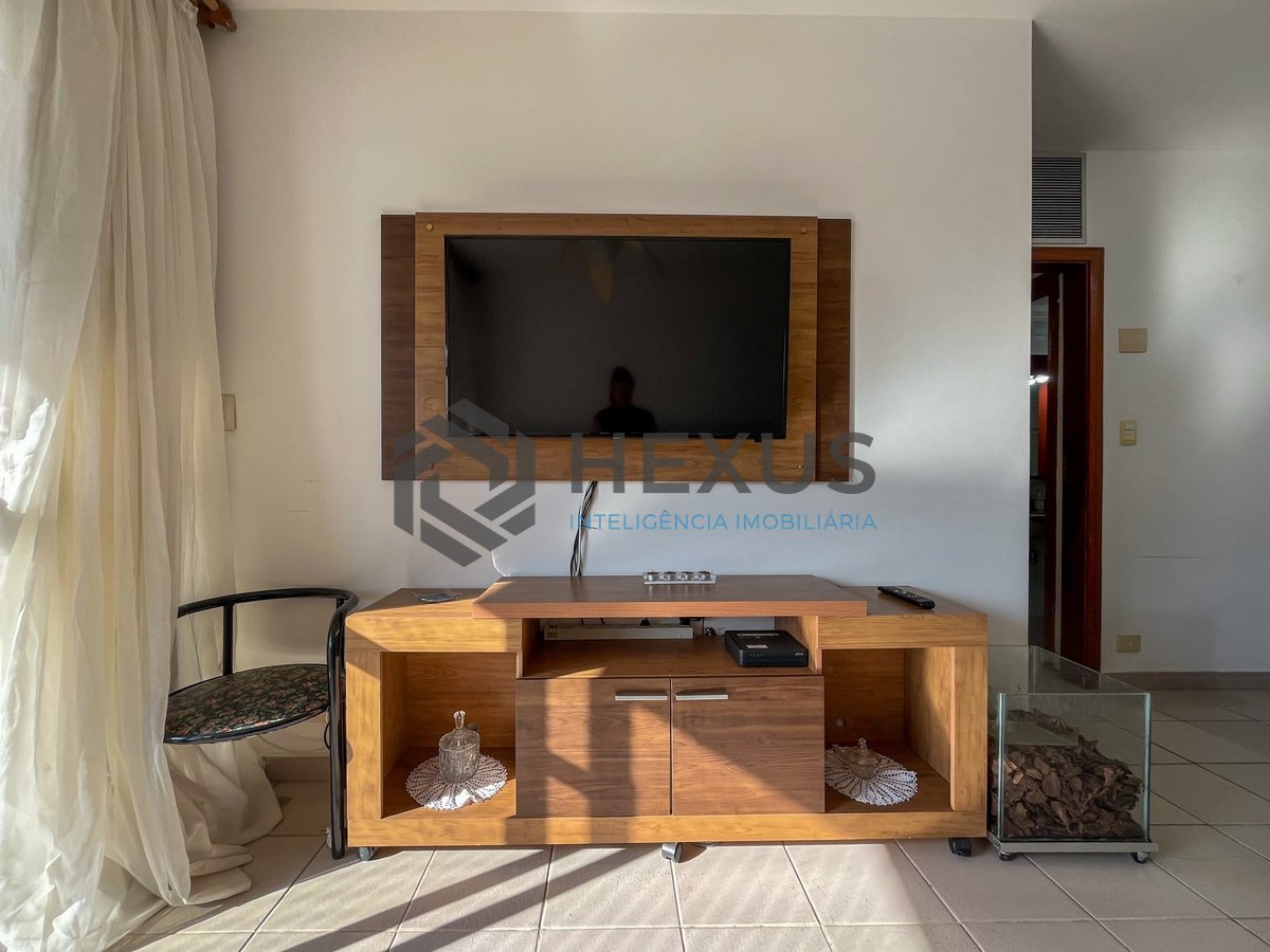 Foto 7 de Apartamento com varanda e vista mar na quadra mar da Praia das Pitangueiras, Guaruja
