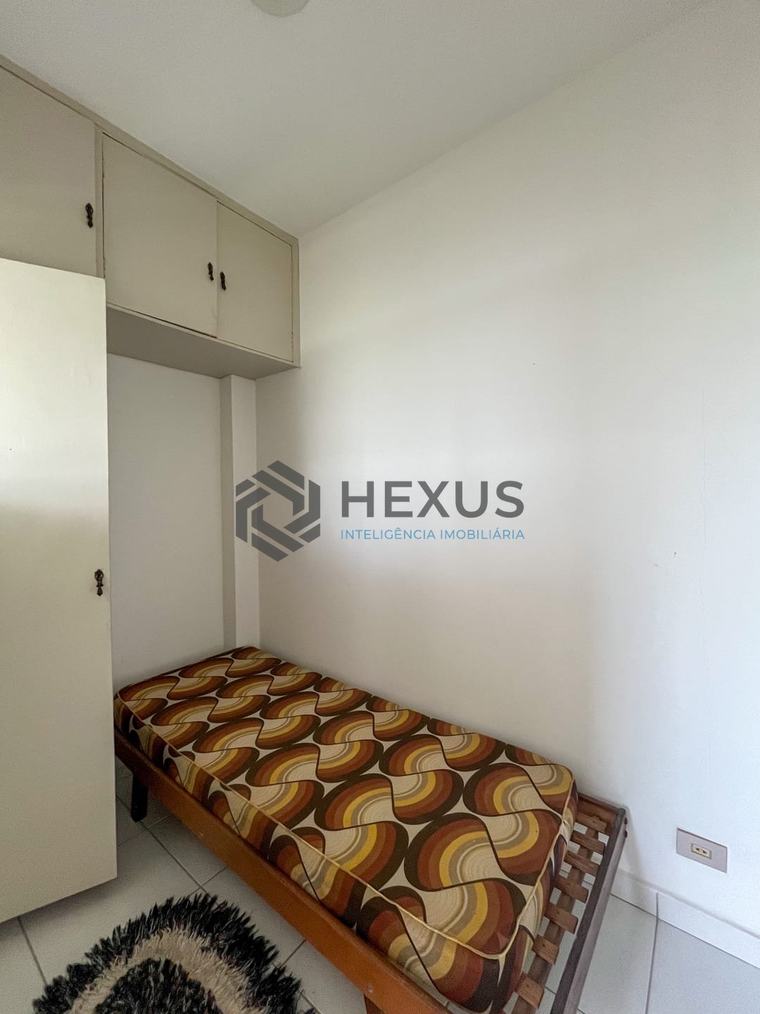 Foto 42 de Apartamento com varanda e vista mar na quadra-mar da Praia das Pitangueiras, Guaruja