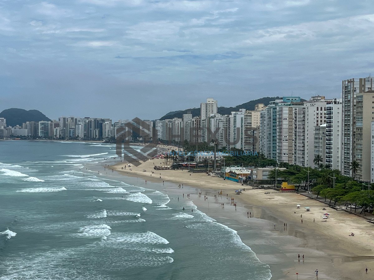 Foto 12 de Apartamento com varanda vista mar na beira mar da Praia das Pitangueiras, Guaruja