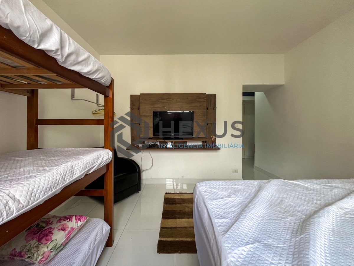 Foto 31 de Apartamento com varanda vista mar na beira mar da Praia das Pitangueiras, Guaruja