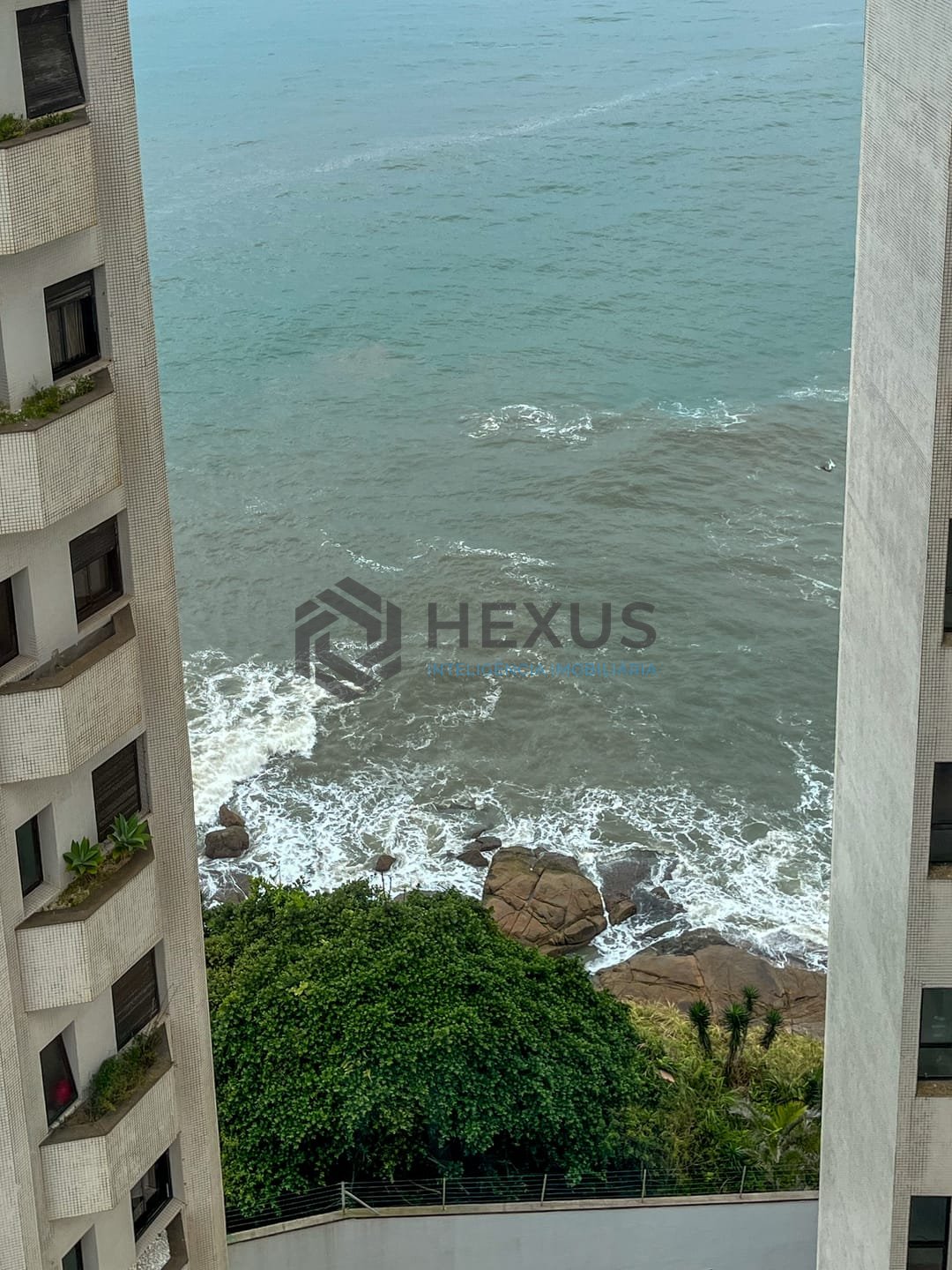 Foto 35 de Apartamento frente mar com varanda gourmet, lazer e vista mar na Praia das Asturias, Guaruja