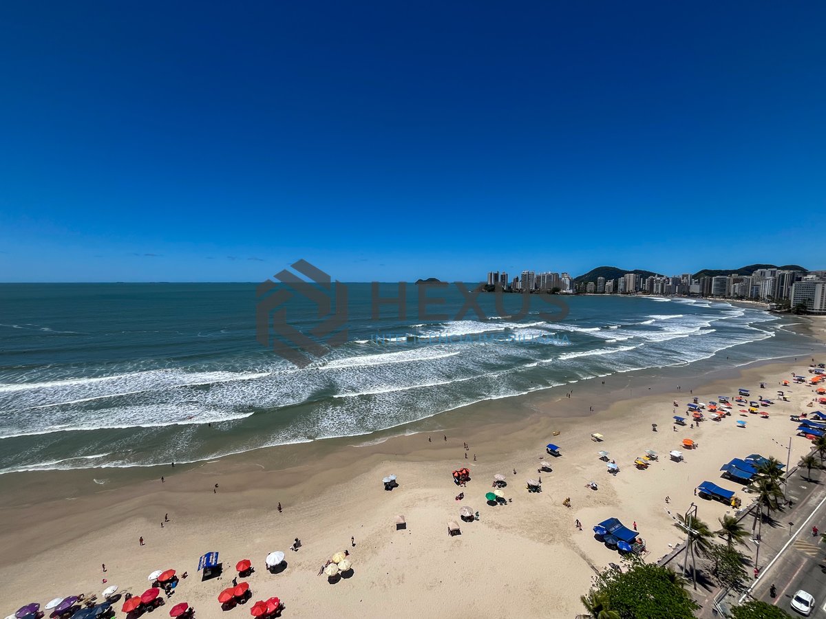 Foto 12 de Apartamento frente mar com varanda na Praia das Pitangueiras, Guaruja