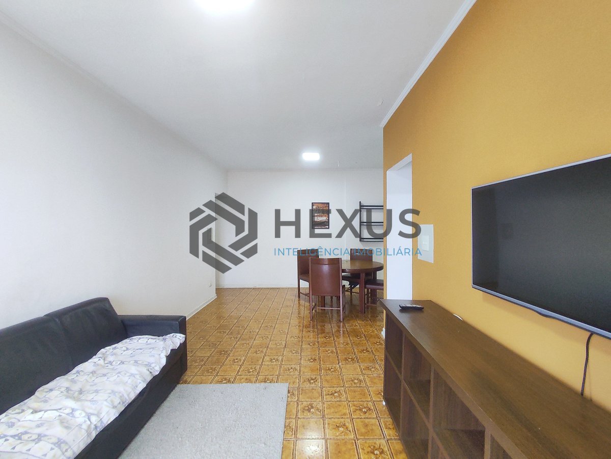 Foto 2 de Apartamento com varanda e vista livre na Praia das Asturias, Guaruja