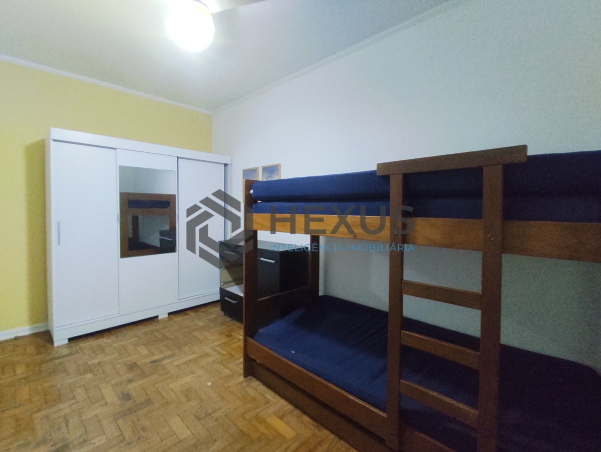 Foto 16 de Apartamento com varanda e vista livre na Praia das Asturias, Guaruja
