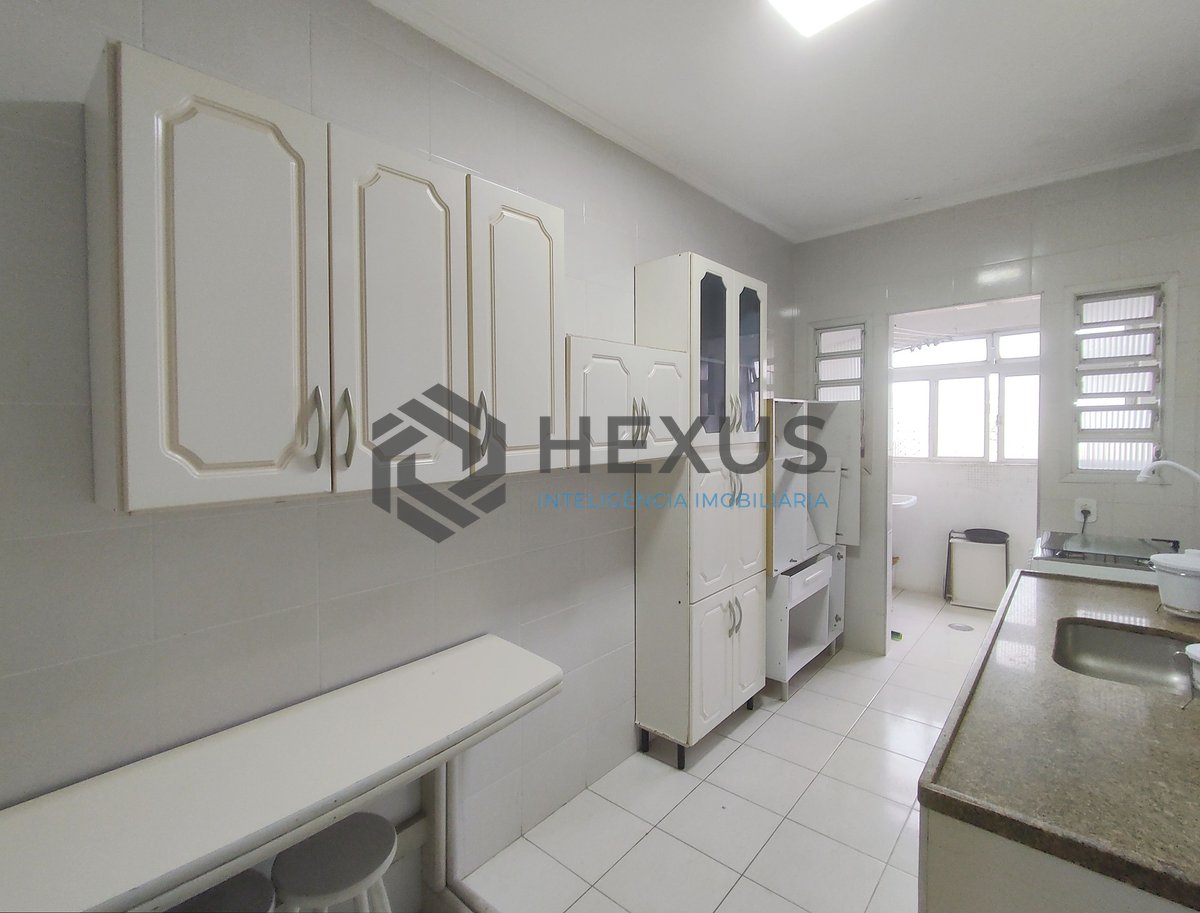 Foto 23 de Apartamento com varanda e vista livre na Praia das Asturias, Guaruja