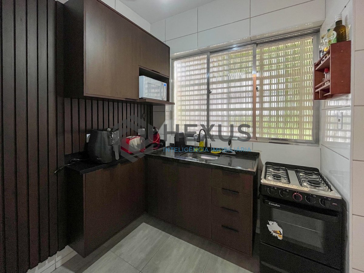 Foto 7 de Apartamento reformado a venda a duas quadras da praia das Asturias, Guaruja