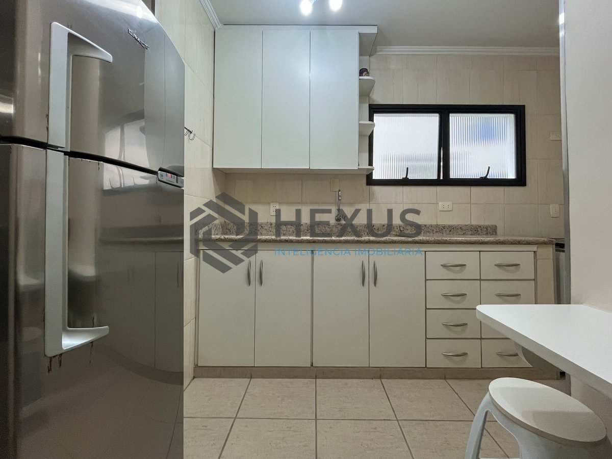 Foto 12 de Apartamento reformado a uma quadra da Praia das Pitangueiras, Guaruja