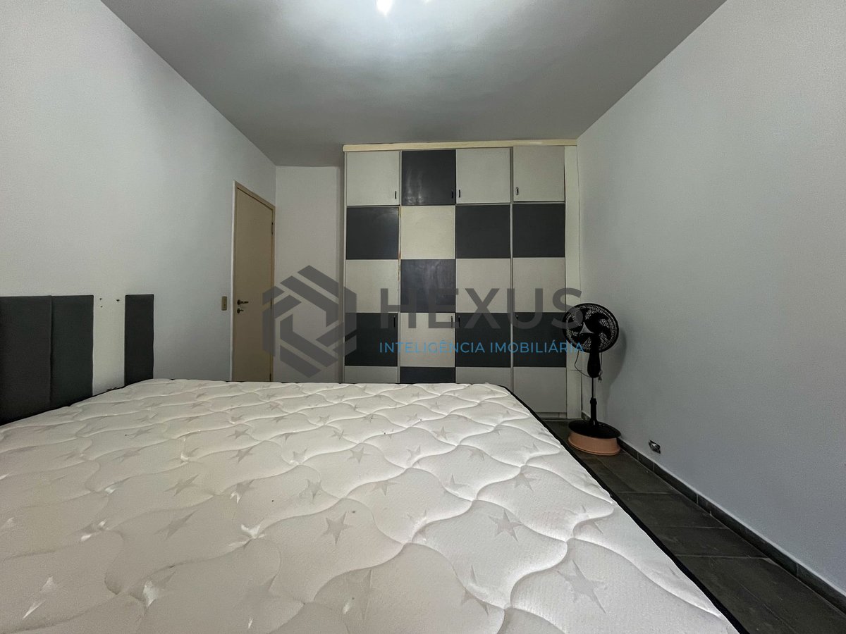 Foto 14 de Apartamento com varanda, vista mar e lazer na Praia das Pitangueiras, Guaruja