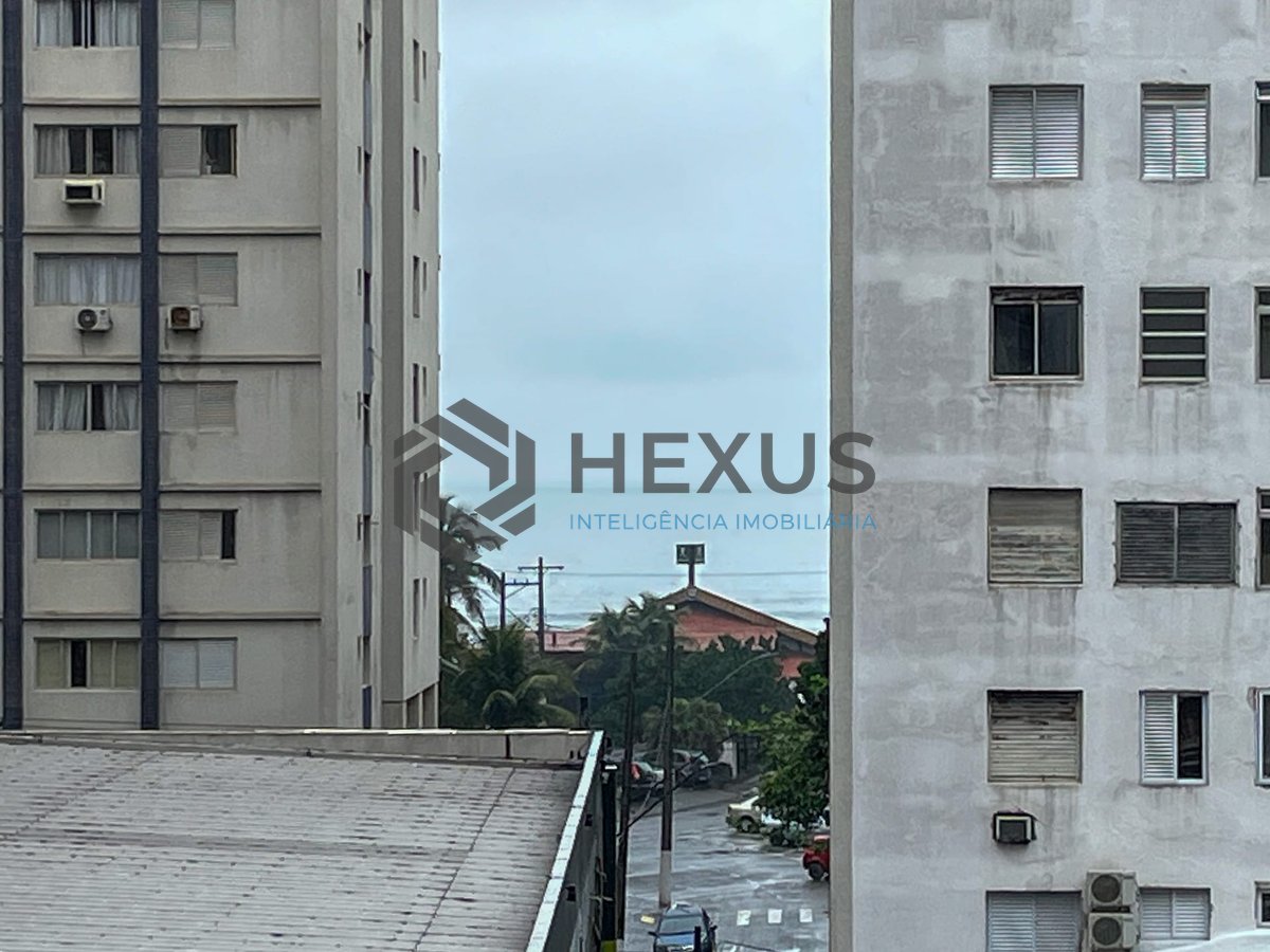 Foto 15 de Apartamento com varanda, vista mar e lazer na Praia das Pitangueiras, Guaruja