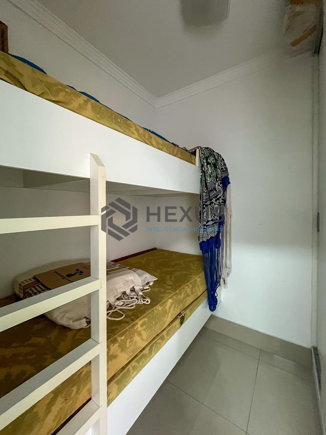 Foto 35 de Apartamento com varanda, vista mar e lazer na Praia das Pitangueiras, Guaruja