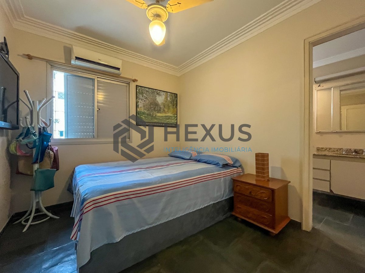 Foto 20 de Apartamento com varanda, vista mar e lazer na Praia das Pitangueiras, Guaruja