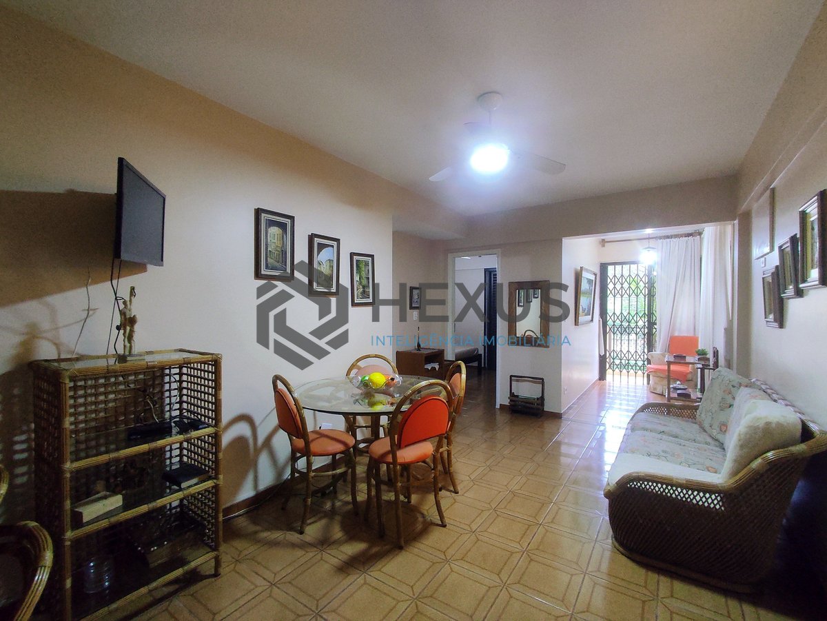 Foto 4 de Apartamento frente rua com varanda e vista livre na Praia da Enseada, Guaruja