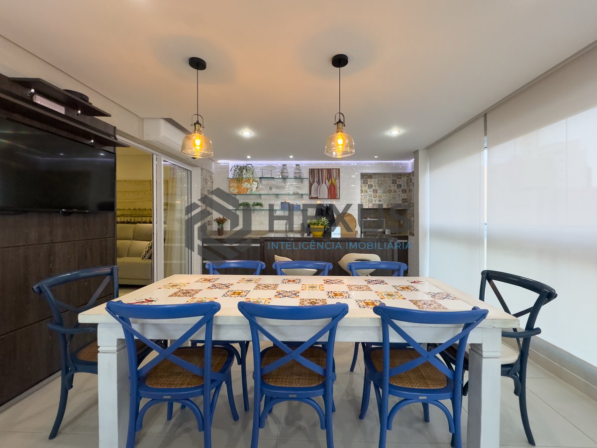 Foto 14 de Apartamento reformado com varanda gourmet e lazer na Praia das Pitangueiras, Guaruja
