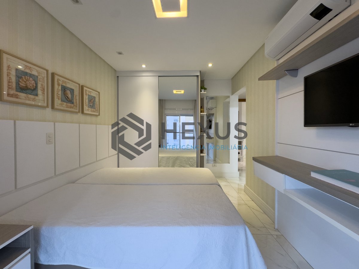 Foto 34 de Apartamento reformado com varanda gourmet e lazer na Praia das Pitangueiras, Guaruja