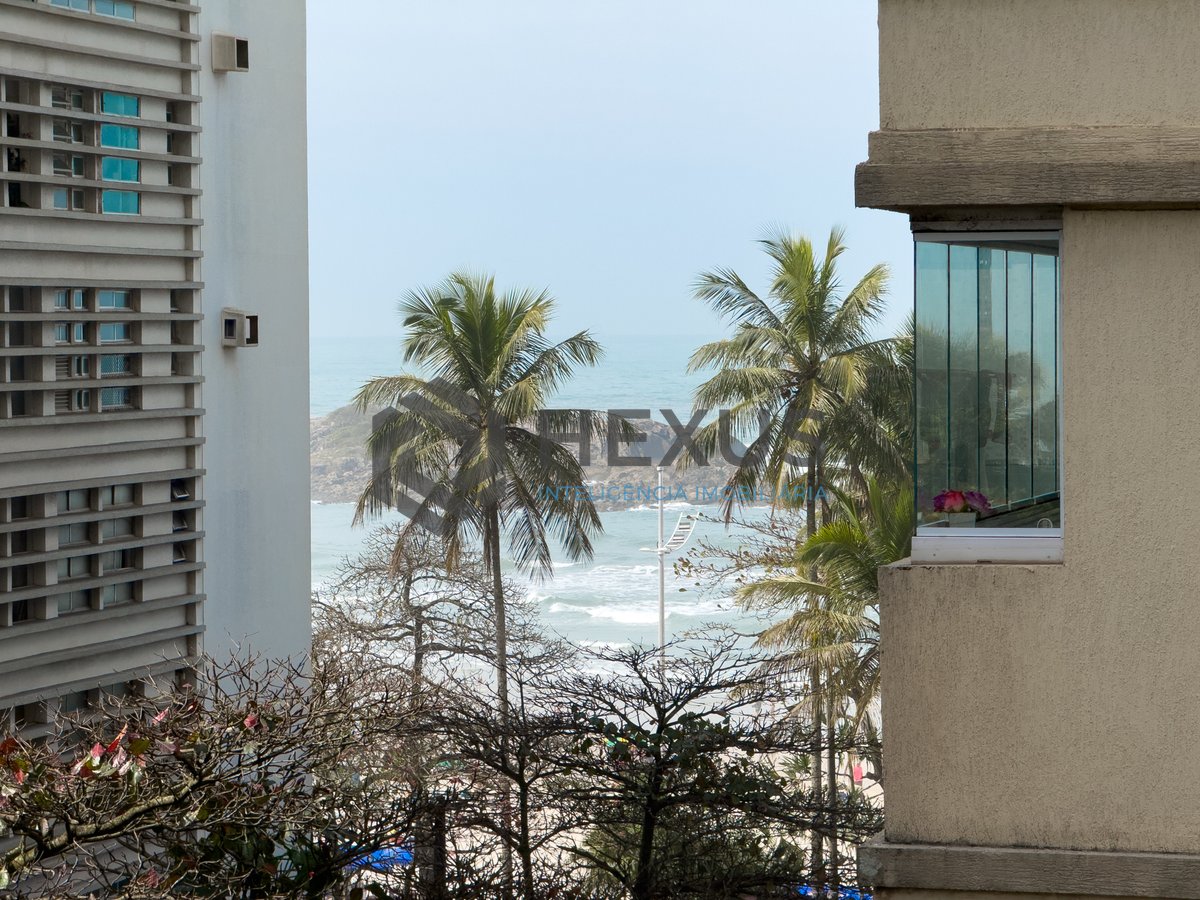 Foto 29 de Apartamento com varanda na quadra mar da Praia das Pitangueiras, Guaruja