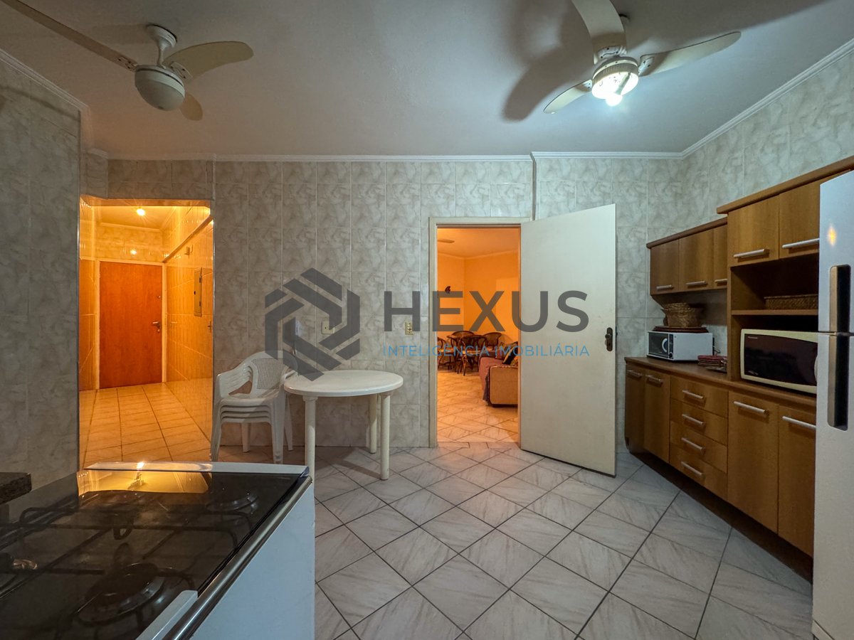 Foto 29 de Apartamento com varanda gourmet e lazer na Praia das Pitangueiras, Guaruja
