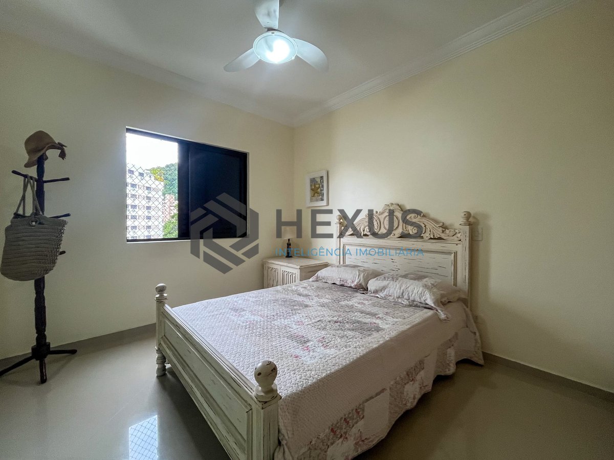 Foto 16 de Apartamento com varanda gourmet e lazer a duas quadras da Praia das Pitangueiras, Guaruja