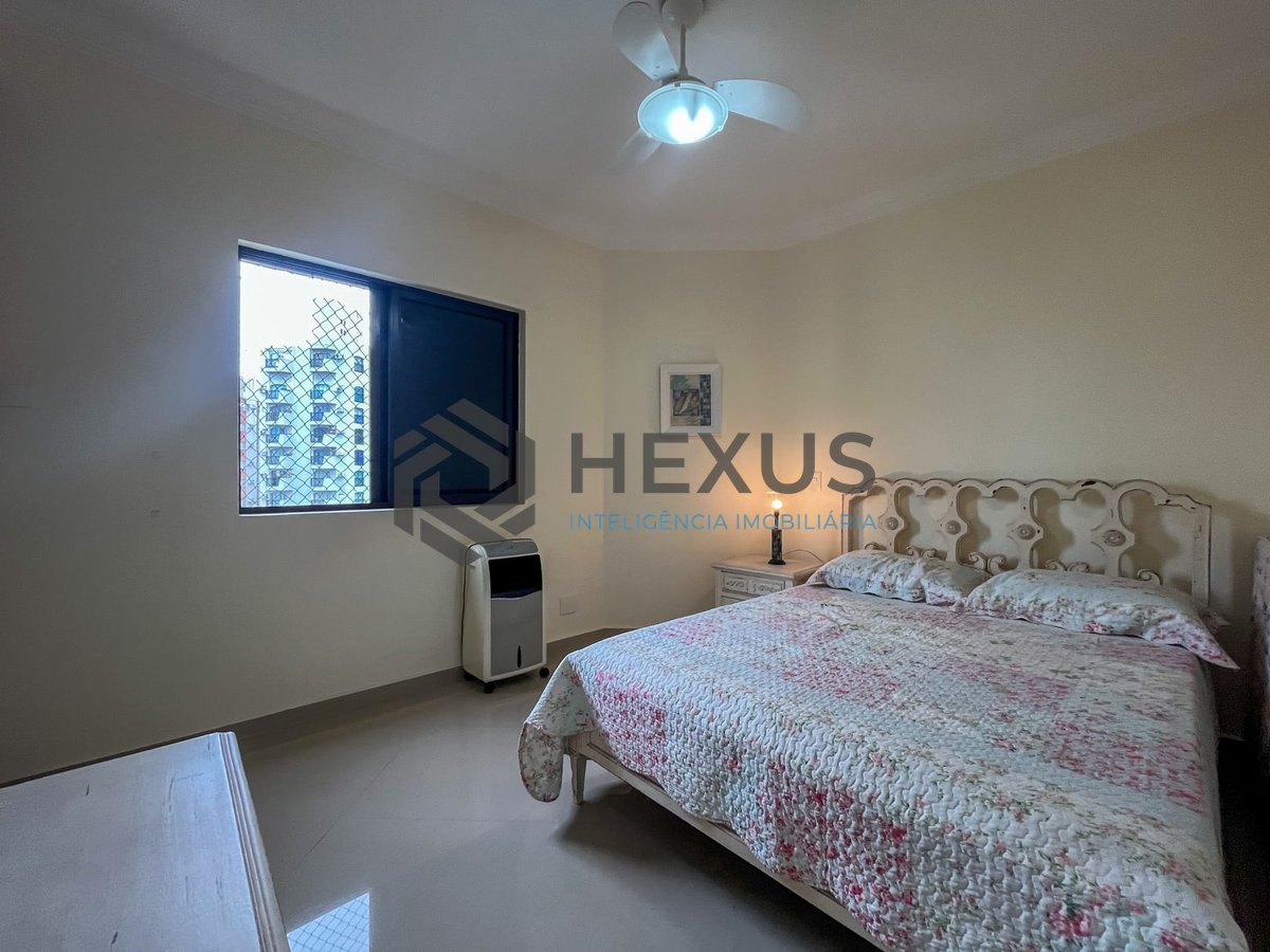 Foto 20 de Apartamento com varanda gourmet e lazer a duas quadras da Praia das Pitangueiras, Guaruja